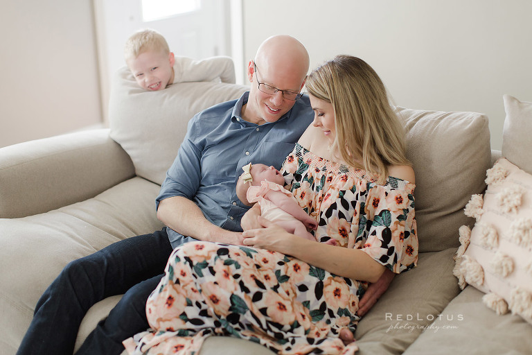 lifestyle newborn photography