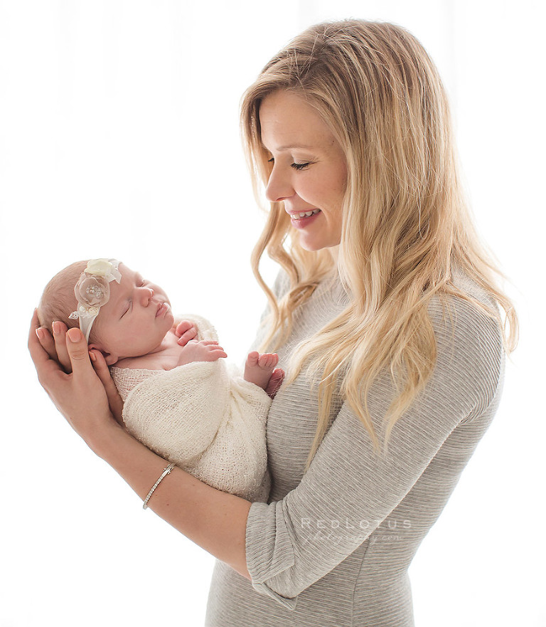 newborn baby photography mother and child