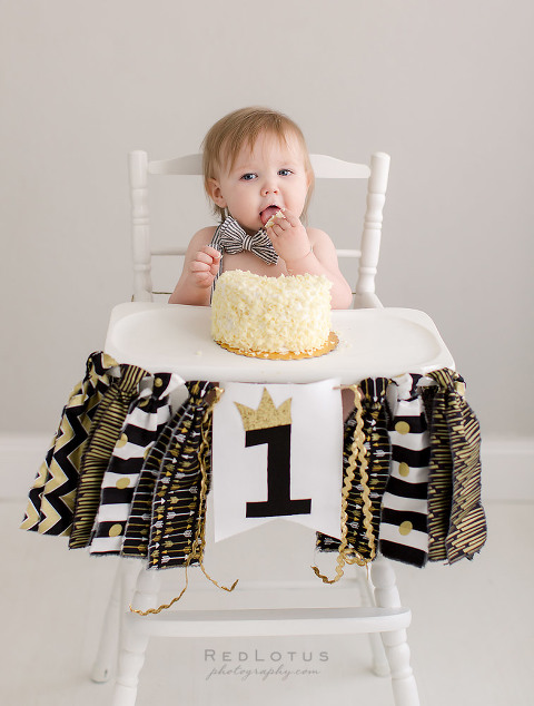 one year birthday photos baby boy theme