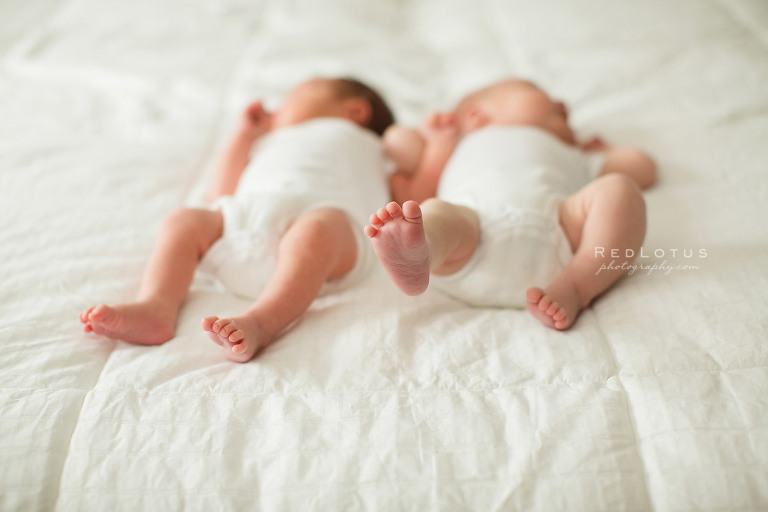 newborn twin photos feet