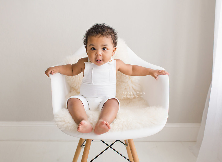 one year old portraits photos baby photographer Pittsburgh first birthday photography studio