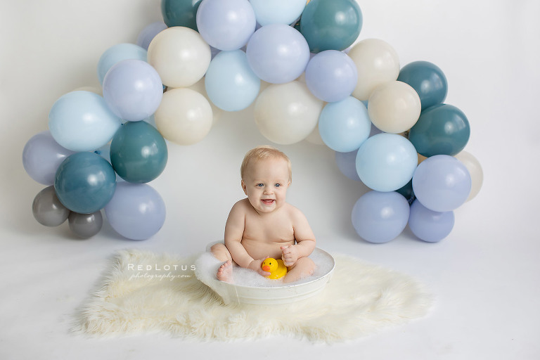 cake smash bubble bath